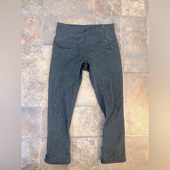 CALIA by Carrie Underwood Pants - Calia cropped leggings